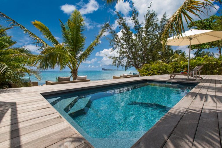Villa-Azure-view-Doin-de-Mire