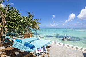 KotNor terrasse sun beds sea view 1