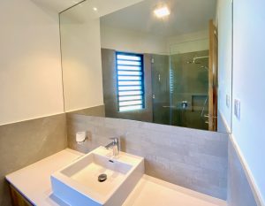 Pointe Azur bathroom 3