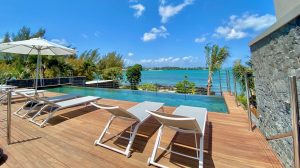 Pointe Azur common pool area