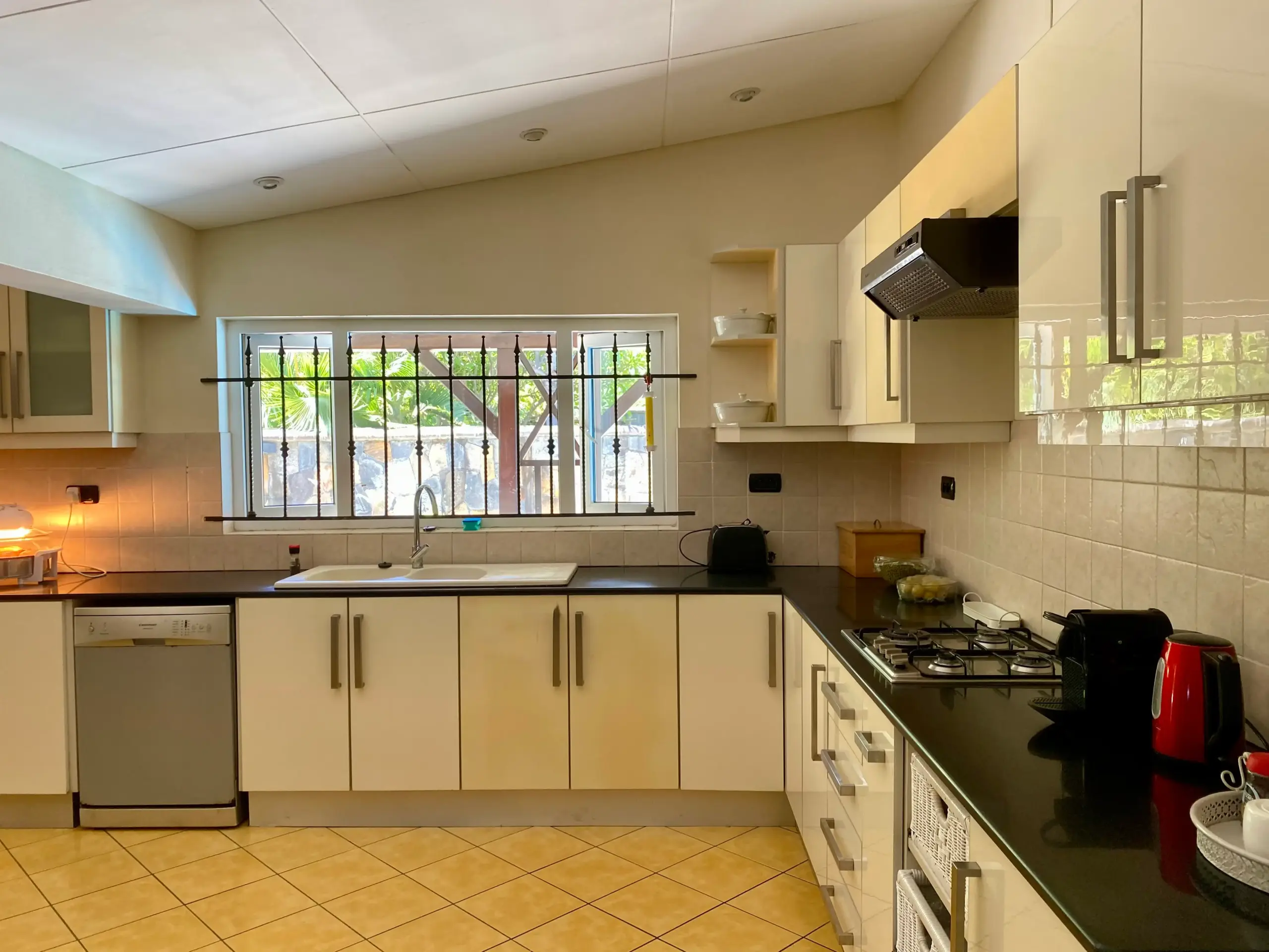 1Villa Tamarin, Black River, Mauritius Beach Houses