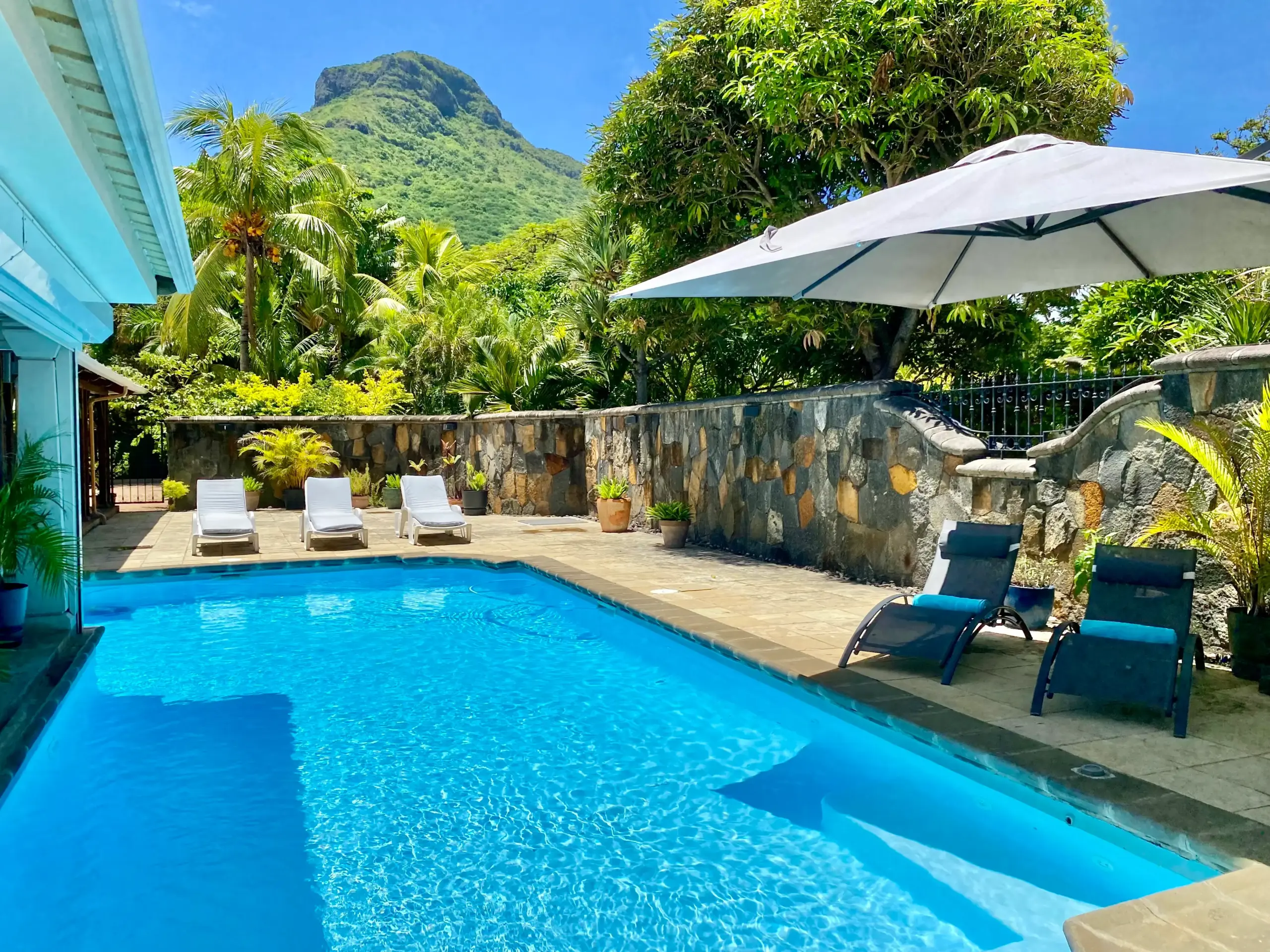 26Villa Tamarin, Black River, Mauritius Beach Houses